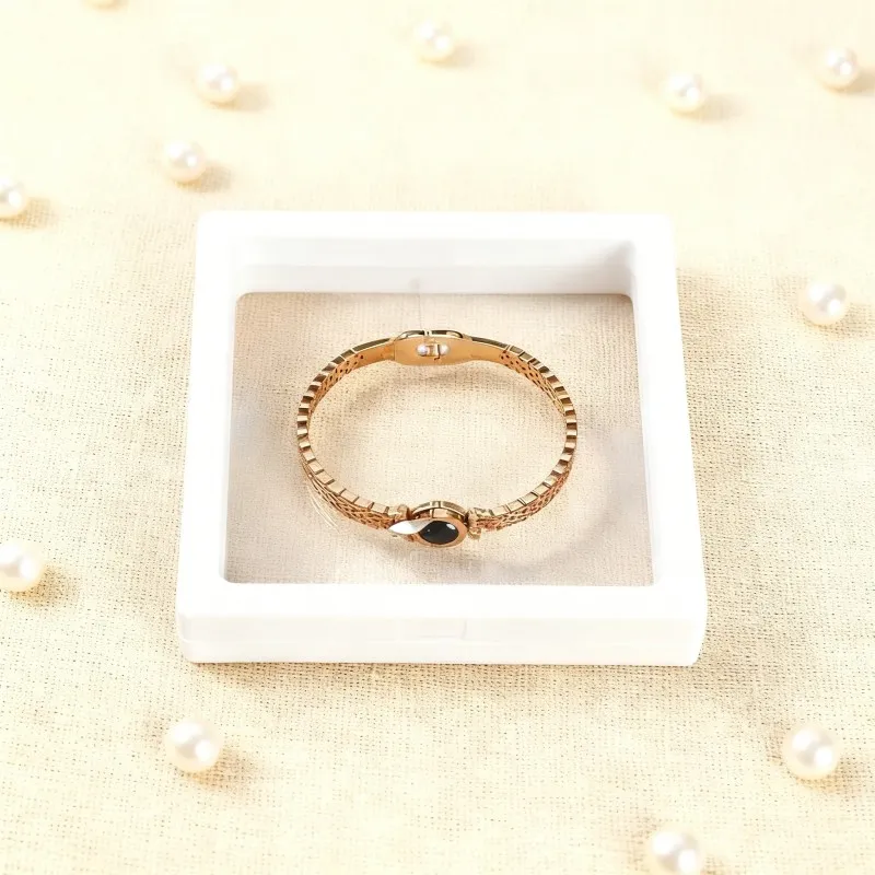 Transparent Display Frame for Jewelry and Keepsakes — thumbnail 2