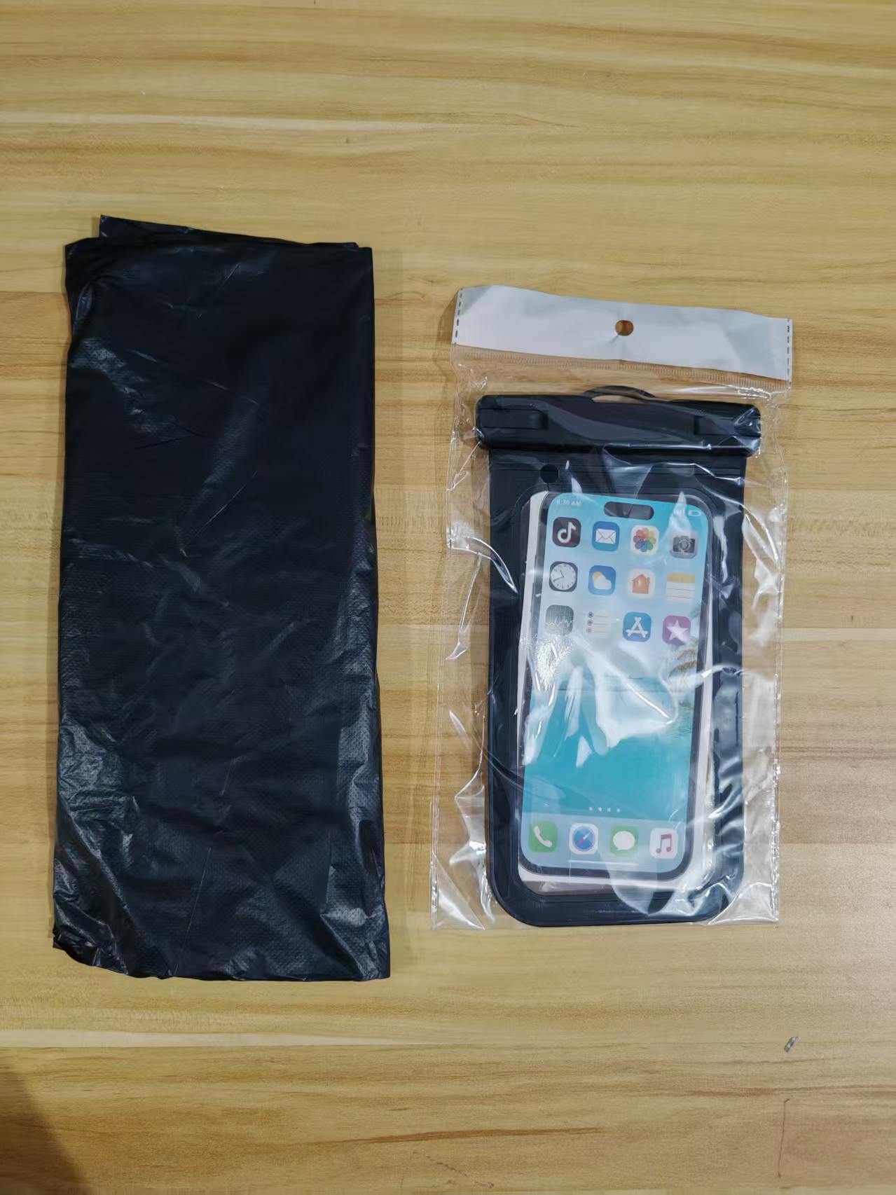 Waterproof Phone Pouch for Beach and Pool — thumbnail 7