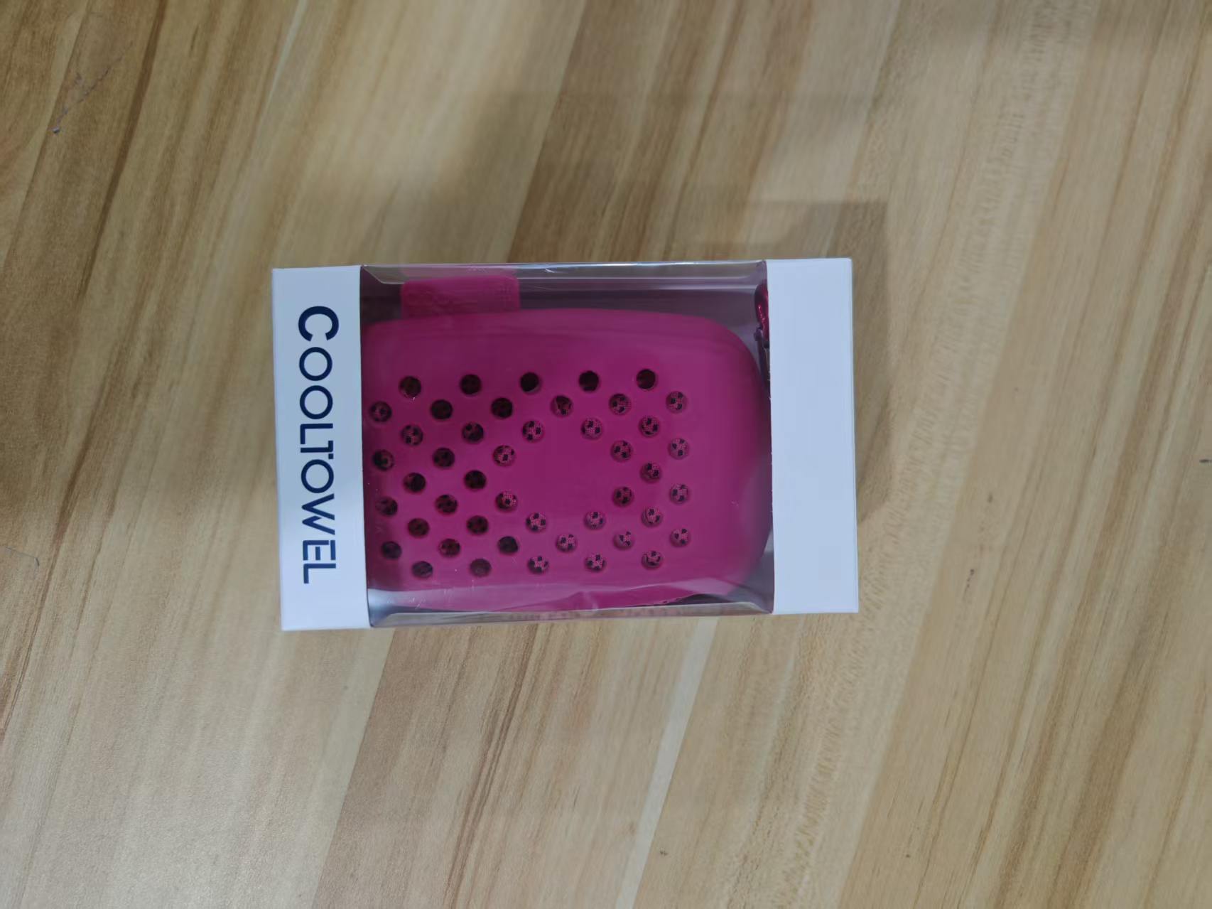 Cooling Sports Towel with Carry Case — thumbnail 12