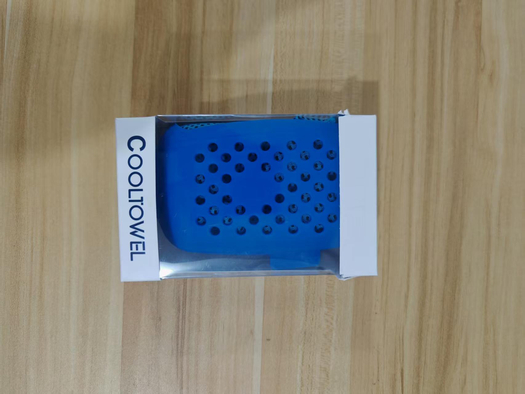Cooling Sports Towel with Carry Case — thumbnail 11